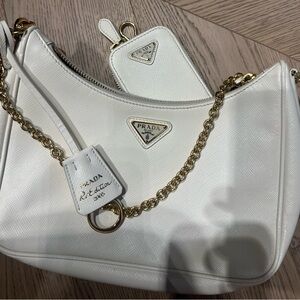 Prada Re-Edition 2005 Saffiano leather bag